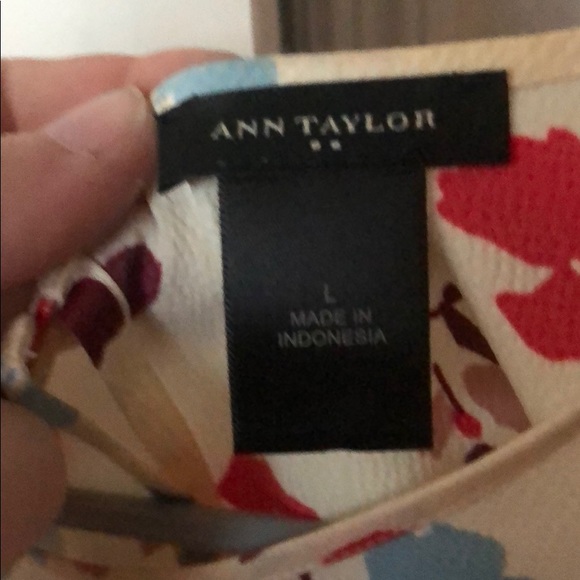 Ann Taylor Blouse/Top - Picture 2 of 4